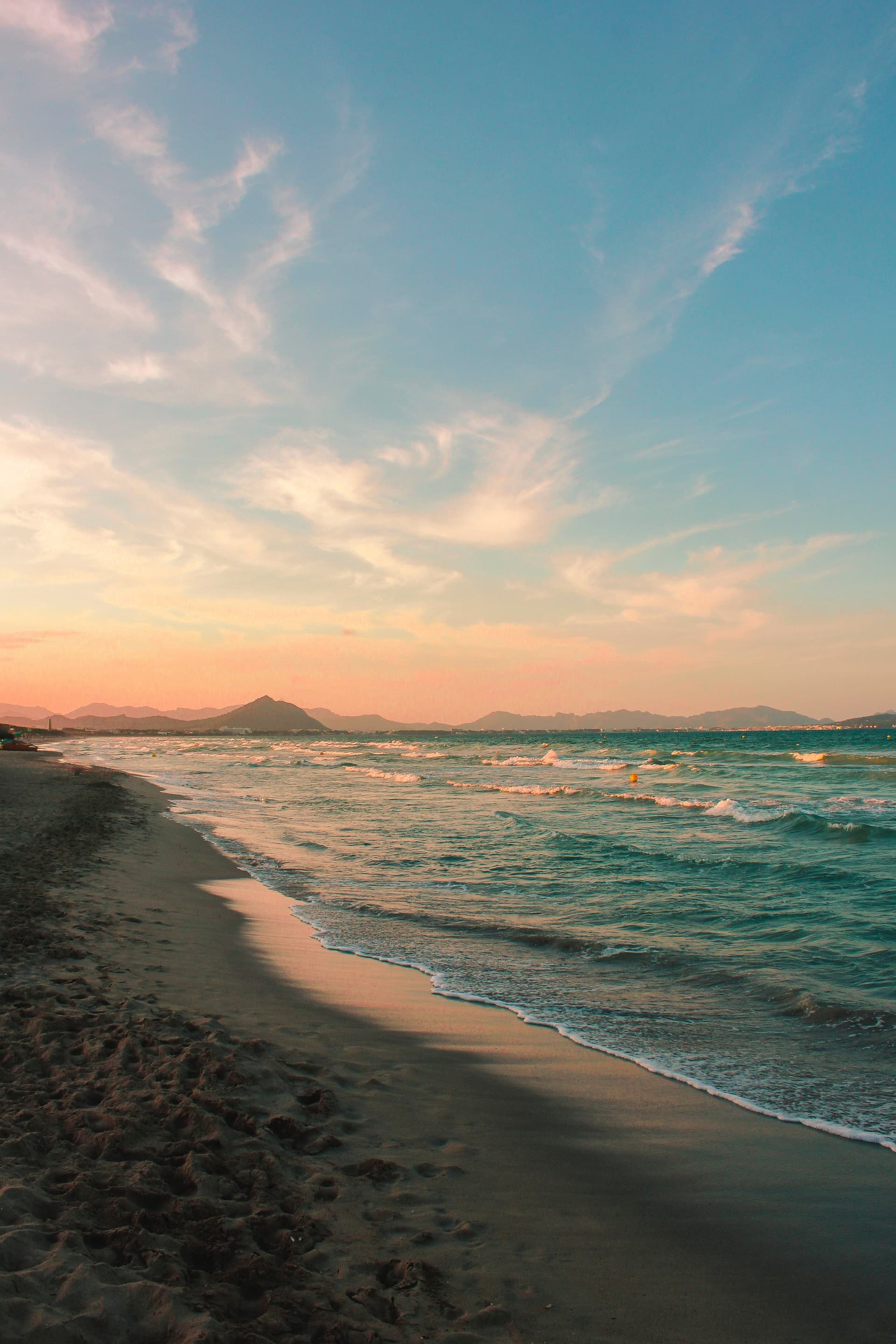 Wunderschöner Sonnenuntergang auf der Fitnessurlaub in Mallorca