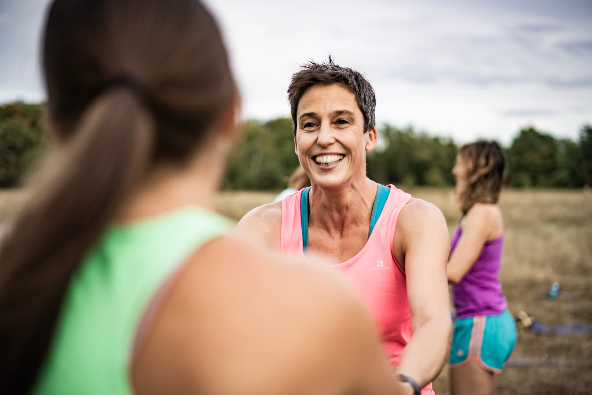 Eine Teilnehmerin im Outdoor Fitness Training